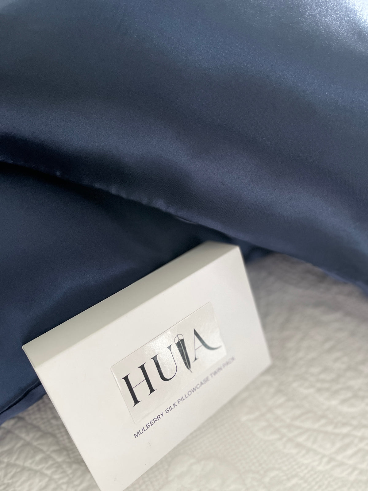 Luxury Mulberry Silk Pillowcase Set